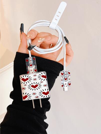 Red Heart Line Design Charger Cable Protector Sleeve, Compatible With 20W Apple Charger, Minimalist Apple Charger Protective Case, Fits 20W Phone 15/16 Pro Max Charging Cable Protector, Scratch-Resistant, Bite-Resistant, Suitable For 13/14 Plus/17/16 PROMAX