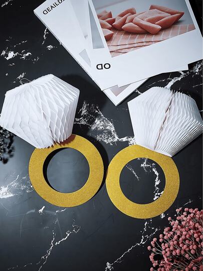 2pcs Honeycomb Diamond Ring Wedding Decorations - Bridal Shower Supplies, Diamond Honeycomb Paper Flowers, Suitable For Wedding Party Decor, Great For Weddings, Bachelorette Parties, Easter Gifts, Halloween Decor, Christmas Decor