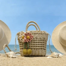 女士草编包 | 花卉图案沙滩手提包 | Y2K风格夏季度假单肩包/斜挎包，适合春夏季海滩休闲度假。优雅的女士草编手提包，休闲包。可收纳女士钱包、化妆品、手机、零钱包等。适合夏季海滩、度假、购物、摄影等场合。也是送给女友或母亲的绝佳节日礼物。 - 米色 - 查看 3
