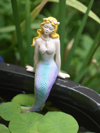 1件精美美人鱼树脂摆件，非常适合用于仙境花园装饰、家居装饰和桌面摆件，奇幻工艺品热销中