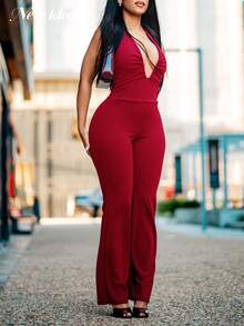 女士红色吊带喇叭连体裤，优雅性感时尚褶皱连体裤，女士派对连体裤，优雅派对装扮，修身连体裤 - 酒紅色 - 查看 1