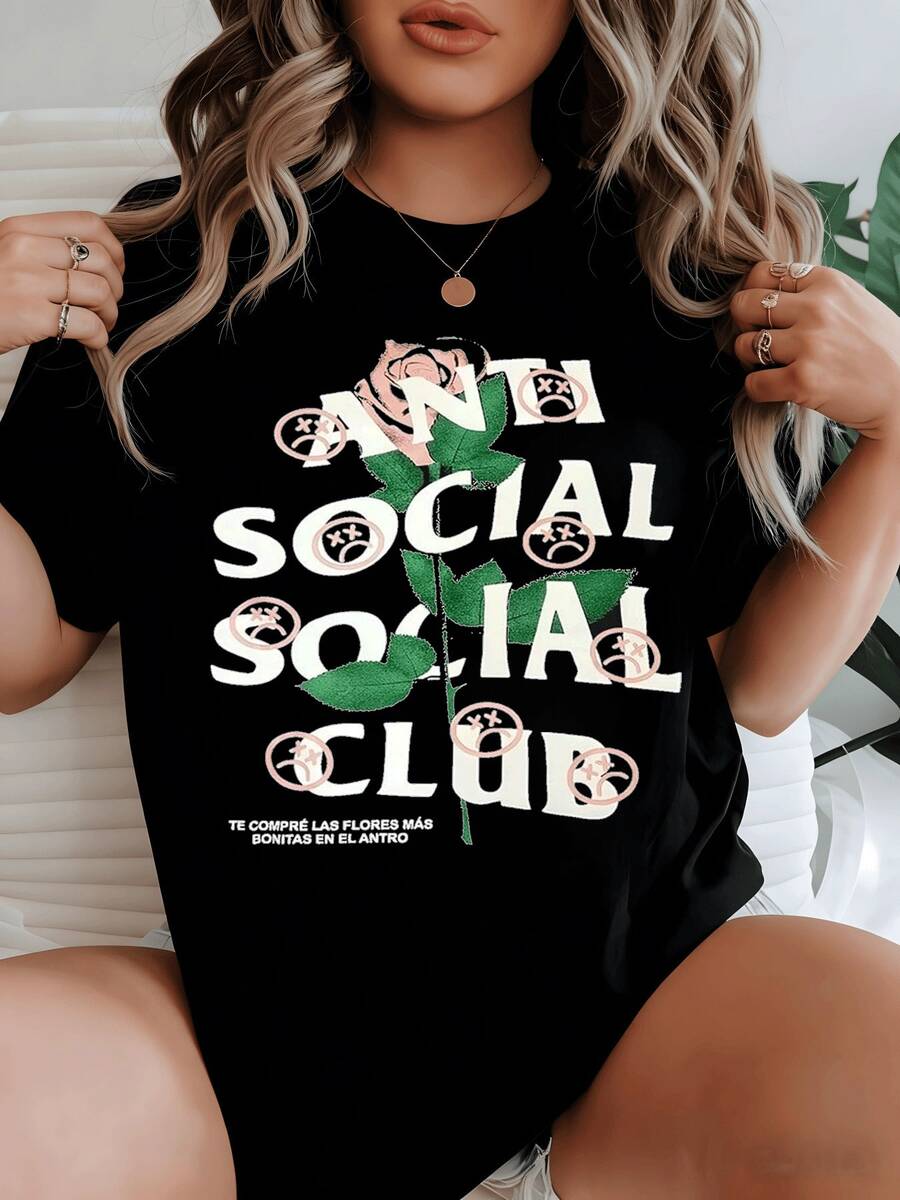 Artistic Graphic Featuring A Blooming Rose Intertwined With Bold Anti Social Club Text Symbolizing Contrast Between Beauty And Isolation 100% Cotton Casual Tee For Women - 黑色 - 查看 1