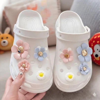 1 Set/8 Piezas Encantos de Flores Azul y Rosa Pastel - Accesorios Elegantes de Margaritas para Zuecos, Decoraciones Florales de Primavera DIY Regalo Estético Elegante Decoraciones para Zapatos de Mujer