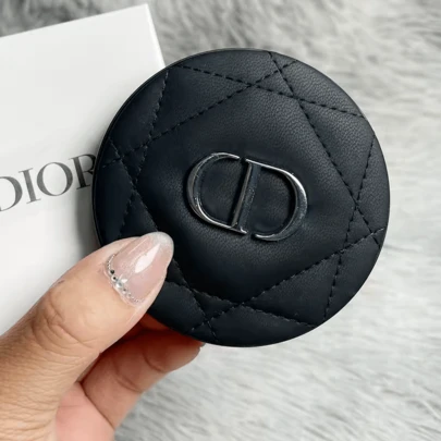 Christian Dior Black Heart Plaid Round Handheld Makeup Mirror, Y2K Fashion, Portable Cosmetic Mirror, Daily Commute Makeup, Girlfriend Date, Essential Festival Gift Makeup Mirror