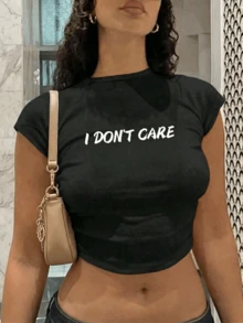 I Don't Care 口號圖案女款短袖圓領修身顯瘦休閒黑色T恤 - 黑色 - 查看 4