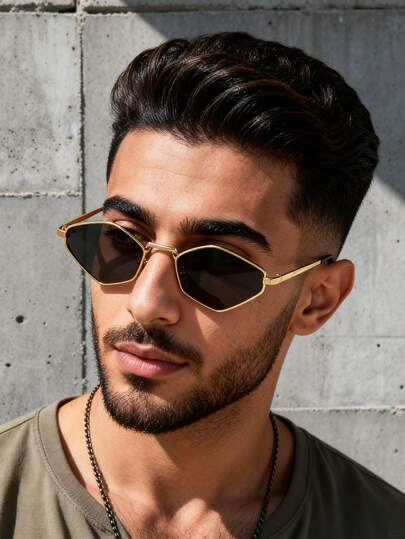 1副男士金属铜色经典全框现代简约风格ins风时尚眼镜，适合夏季驾驶、钓鱼、露营、锐舞派对、街头摄影、热带海滩度假、家庭出游、外出装扮、约会装扮等场合，时尚配饰