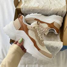 Women's Modern Platform Sneakers, Comfortable For Everyday Casual Wear, Stylish, Vacation, Lace-Up, Party, Office, Outdoor - Gỗ sồi - Xem 2