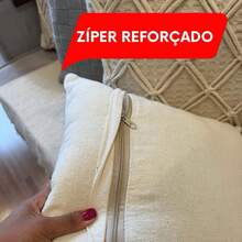 Capa de Almofada 45x45 em Algodão Premium – Toque Macio e Decoração Refinada Elegante e Versátil - Multicolorido - Visão 4
