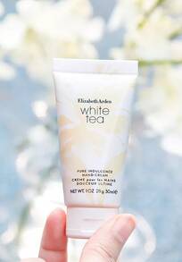 Elizabeth Arden White Tea PURE INDULGENCE HAND CREAM CREME Pour Les MAINS DOUCEUR ULTIME NET WT. 1 OZ 28g 30mL - White - View 5