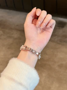 适用于 Ultra/SE 2/SE 1/Series 11/10/9/8/7/6/5/4/3/2/1，尺寸 38/40/41/42/44/45/46/49 毫米的简约优雅珍珠手镯表带 - 玫瑰金 - 查看 6