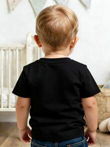 This Disney Toy Story Sheriff Woody Graphic Casual Short-Sleeved T-Shirt With A Round Neckline Is Designed For Both Baby Boys And Girls, Making It An Ideal Choice For Summer Wear. - Noir - Voir 2