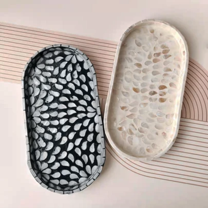 1 chiếc khay hình vỏ sò oval hiện đại, bề mặt được phủ lớp sơn chảy - Thích hợp cho Giáng sinh, Halloween, Lễ Tạ ơn, Ngày lễ tình nhân và các dịp khác.