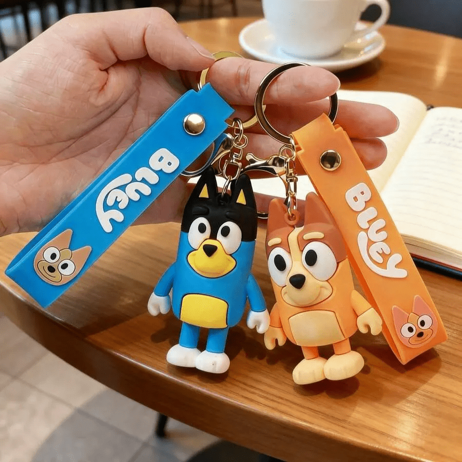 Bluey一家圣诞装饰玩具收藏钥匙扣套装 - Coco、Rusty、Bingo Friends、Muffin和其他角色，是理想的礼物、包包装饰和收藏品，可爱的高品质迷你人偶