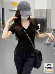 女士V领短袖露脐上衣，黑色，百搭显瘦打底衫 - 黑色 - 查看 2