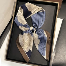 26.77 英寸（68 厘米）丝滑印花方巾，女士时尚透气多功能头巾/围巾配饰，1 条装 - 焦糖 - 查看 11