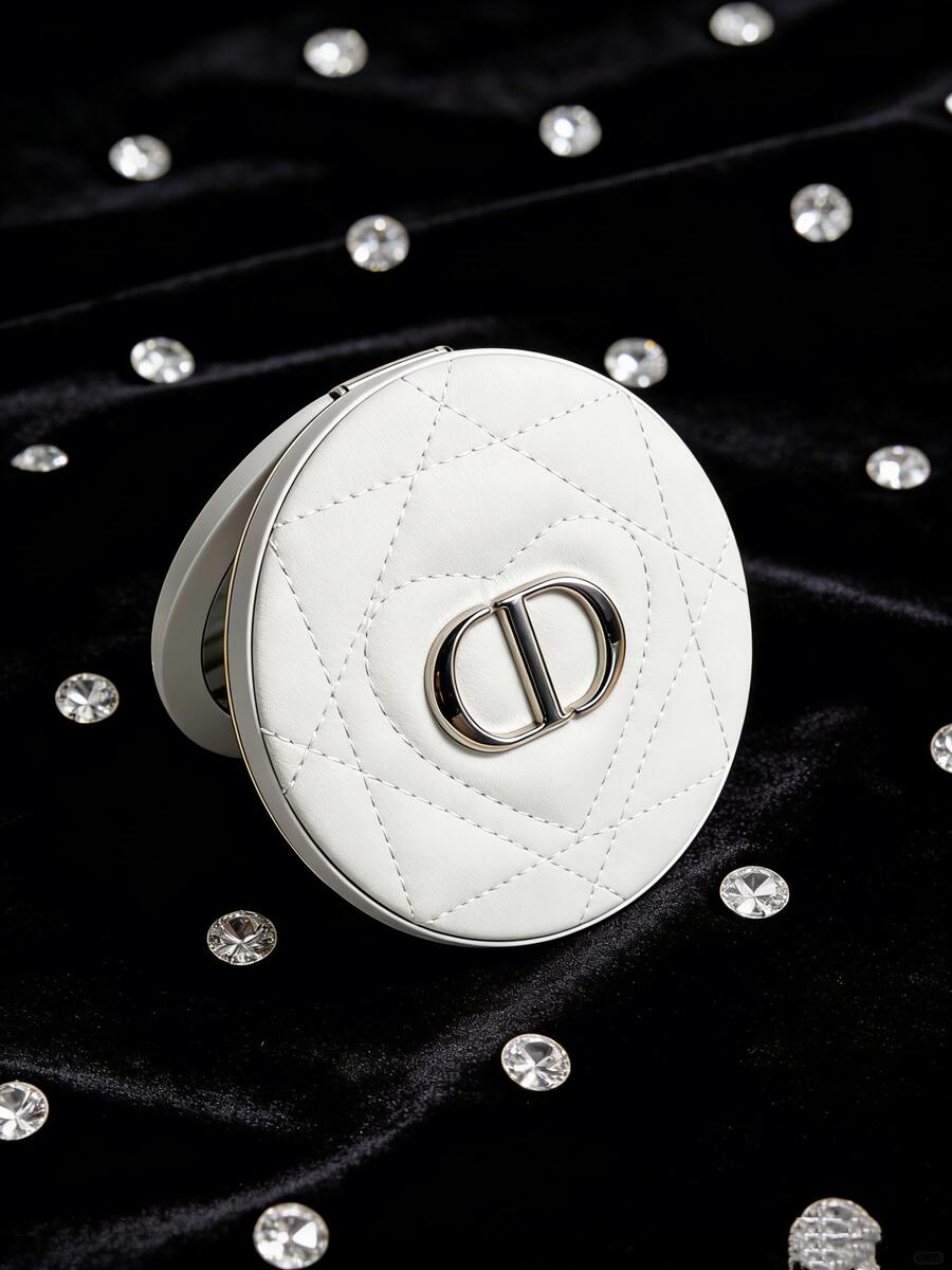 Dior Gương cầm tay/gương trang điểm nhỏ gọn hình trái tim màu trắng - trắng - Xem 1