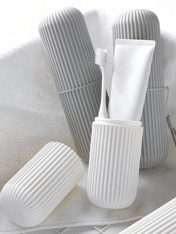 1pc Travel Toothbrush Cup, Toothbrush Storage Box, Bathroom Organizer, Portable Rinse Cup, Toothbrush Holder, Dorm Supplies, Organizer Rack, Shelf (Some Plastic Products May Have Slight Burrs Due To Molding, Which Is Normal)