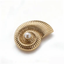 1pc Metal Spiral Seashell Design Scarf Clip, Swimsuit Bra Front Connector, Ribbon Waist Belt Buckle, Bikini Decor, Gift For Friends, Birthday, Beach Holiday Accessory - Multicolor - View 2