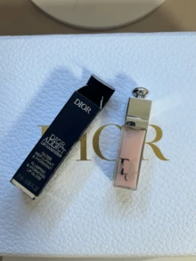 Dior Addict Lip Glow Lip Balm (#001 Pink, 2ml Sample/6ml Full Size), Plumping And Nourishing, With Hyaluronic Acid And Collagen, Instant Plumping Effect, 24-Hour Lasting Hydration, Non-Sticky Glossy Texture, Lightweight And Comfortable, Long-Lasting Shine, Transfer-Proof, Can Be Layered, Moisturizes Lips, Lip Care, Lip Gloss, Suitable For Beginners, Ideal Gift For Women On Birthday Or Valentine's Day - 001 - View 8