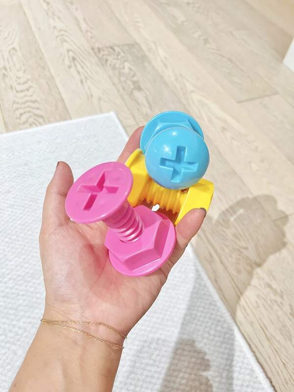 3pcs, Multi-Color Screw Hook, Diy Hook, Traceless Self-Adhesive Hook, Hole Free Hook, Toilet Handle, Toilet Flap For People With Long Nails, Suitable For Door, Wall, Bathroom, Toilet