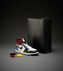 Nike Jordan × Union x  Air Jordan 1 High OG 柔軟舒適 高筒 復古籃球鞋 男女同款 黑白藍 - 黑白紅藍 - 查看 10