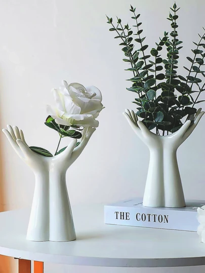 White Ceramic Hand-Shaped Vase, Arm-Shaped Flower Bud Design, Cute And Unique Bohemian Minimalist Feminine Aesthetic Decoration In A Modern Nordic Style, Suitable For Home, Living Room, And Office Decoration.