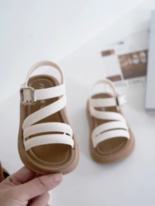 2026 Nuevas sandalias de verano para niñas de 1 a 8 años, de uso diario, con múltiples correas, punta abierta y suela blanda, sandalias para niñas para uso en exteriores y playa - Blanco - Ver 1