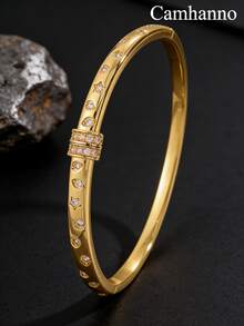 1 Stück - Mädchenhaftes Kupferarmband mit Sternmuster und glatter Goldfinish, verziert mit zerkleinerten Zirkonia-Steinen. Die geometrische Segmentierung lässt das Handgelenk schlanker erscheinen, ein perfektes Accessoire für Sommeroutfits. - Gold - Übersicht 1