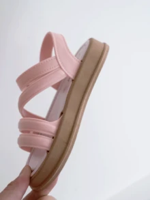 2026夏季新款儿童时尚多带公主凉鞋，女童软底防滑沙滩鞋，魔术贴设计，适合1-3岁儿童，简约粉色凉鞋 - 粉色 - 查看 6