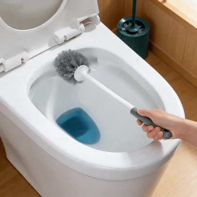 一套家用无死角壁挂式马桶刷，无需钻孔，长柄壁挂式清洁刷套装