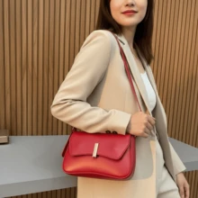 Beautiful White Baguette-Stylish Women's Handbag - Stylish And Inexpensive - 紅色的 - 查看 4