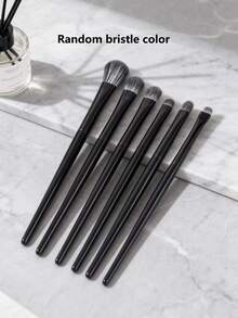 6支装软毛眼部化妆刷套装，适用于眼影晕染、眼线勾勒、眉毛修饰，包含眼影刷、眉刷、睫毛梳。 - 彩色 - 查看 6