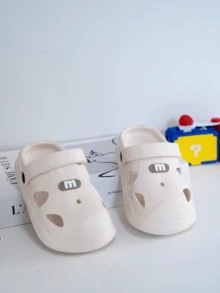 幼儿拖鞋，儿童透气防滑软底可爱图案闭趾卡通凉鞋，1-5岁宝宝学步鞋 - 米色 - 查看 3