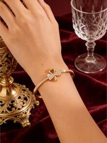 1 Pc - Luxurious Geometric Checkered Copper Bracelet With A Gold Openwork Clasp And Full Zirconia Design. Suitable For Both Work And Casual Wear, Perfect For Everyday Wear. - Gold - View 2