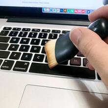 两件套防静电电脑清洁刷，适用于清洁键盘、笔记本电脑、耳机和打印机上的灰尘 - 多色 - 查看 2