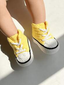 1双手工钩编婴儿鞋，室内软底学步鞋 - 黃色 - 查看 2