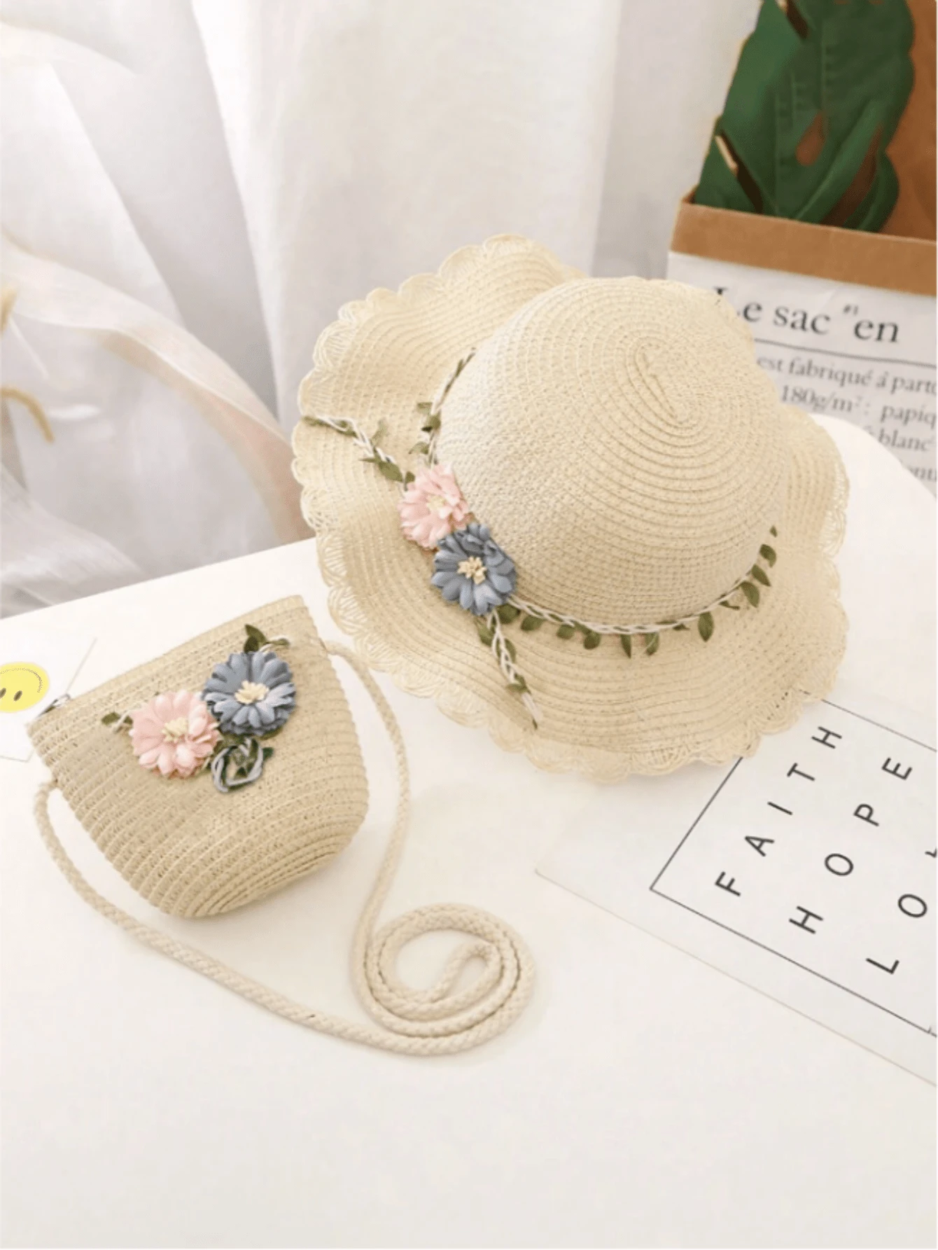 Bộ 2 món gồm mũ và túi cho bé gái, thích hợp cho các hoạt động dã ngoại hàng ngày vào mùa xuân/hè. - 1PC - Xem 1