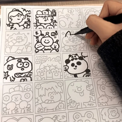 75张减压描图素描纸，适合成人缓解工作无聊，初学者绘画练习，训练专注力和观察力，随机图案