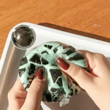 2026新款抹茶、黑巧克力、薄荷黑巧克力脆皮球手工挤压减压球 - 生日礼物、圣诞礼物、节日礼物、完美礼物 - 彩色 - 查看 6
