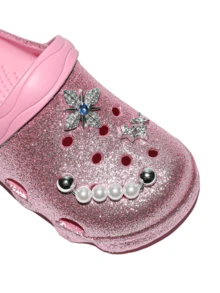 HOEASE 1双女童可爱透气柔软EVA沙滩/花园鞋，配有粉色花朵吊坠和珍珠链，男女童皆宜，是万圣节和圣诞节的理想礼物，四季皆可穿着。 - 粉色 - 查看 4