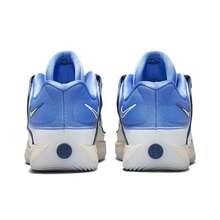 Giày bóng rổ cổ thấp Nike KD 18 EP đa năng, thoải mái, bền bỉ và thoáng khí, dành cho nam, màu xanh dương và trắng. - Xanh và trắng - Xem 5