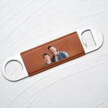 Abridor de botellas de acero inoxidable con mango de cuero y foto personalizada, regalo para el Día del Padre, cumpleaños o padrinos de boda - Multicolor - Ver 6