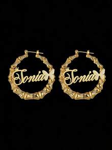 1 paire de boucles d'oreilles créoles larges de 7 cm, personnalisables avec un nom/texte, boucles d'oreilles personnalisées, boucles d'oreilles en acier inoxydable doré 18 carats à nœud de bambou - Nom rond doré - Grandes boucles d'oreilles créoles, Thanksgiving Noël - 2,76 pouces - Or mat - Voir 3