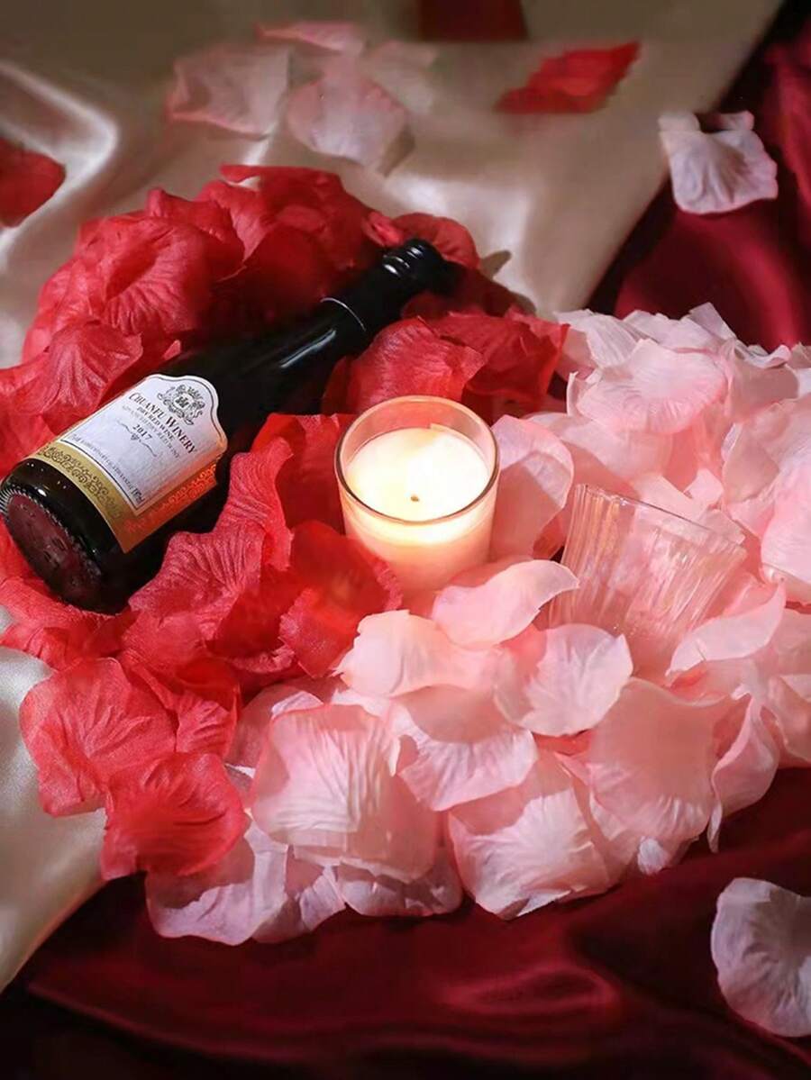 100pcs Multi-Color Artificial Rose Petals - Essential For Weddings! Beautiful Romantic Design, Made Of High-Quality Soft Non-Woven Fabric, Realistic 3D, Wrinkle-Resistant And Long-Lasting - View 1