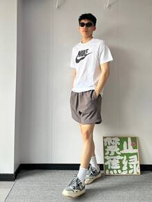 Áo thun cổ tròn tay ngắn in logo cổ điển phong cách Mỹ của Nike Sportswear, dành cho nam, màu trắng - trắng - Xem 11