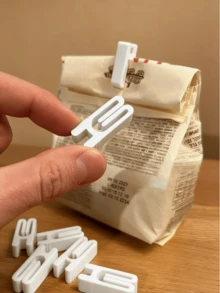 Mini Food Clip, Snack Bag Sealing Clip, Food Bag Packaging Sealing Clip, Lightweight And Durable. - A - View 1