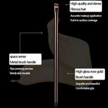 1支斜角眼线/眉刷，柔软纤维，时尚设计，单支眼部刷，超细化妆刷工具 - 玫瑰金 - 查看 3