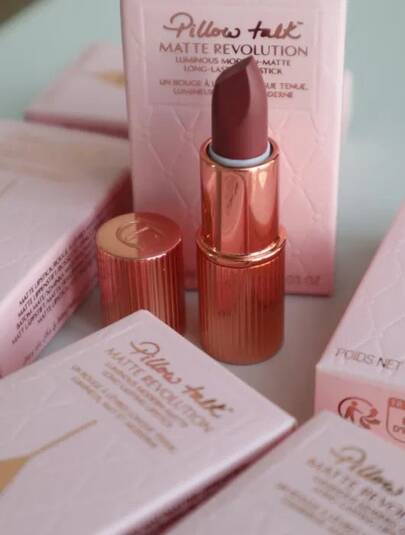 Charlotte Tilbury 1.1g Pillow Talk Medium - Matte Revolution Travel Size Lipstick