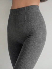 春秋季日式针织麻花灰黑色打底裤，薄款无缝高腰条纹针织紧身裤（女款） - 彩色 - 查看 4