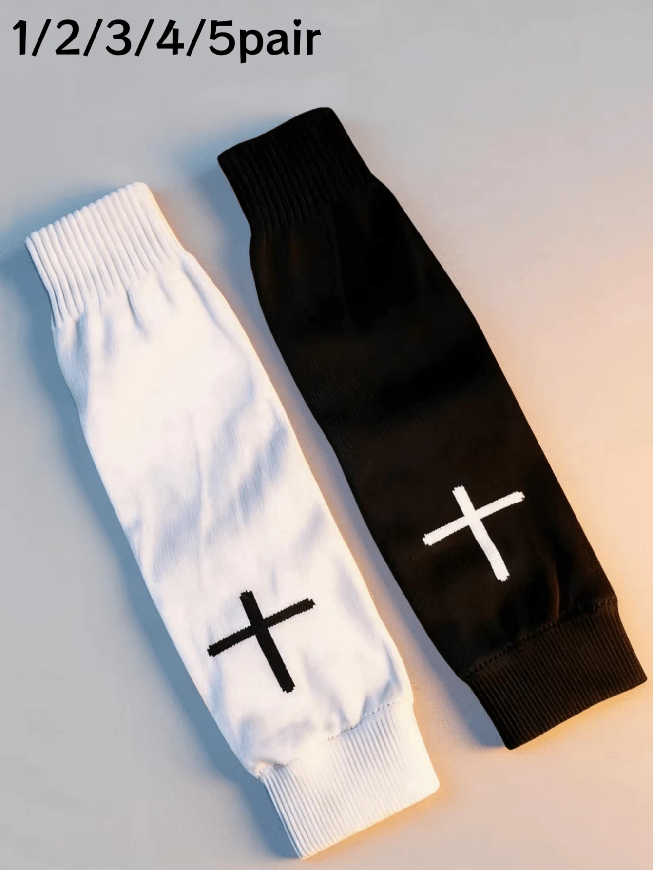 1/2/3/4/5 件装专业足球护腿套,训练运动比赛防护腿套,单层腿套,压缩足球护腿套,男士压缩腿套,足球运动针织护胫,吸汗,耐磨,适合男士足球、篮球训练、运动和户外活动,足球配件 - 黑與白 - 查看 1